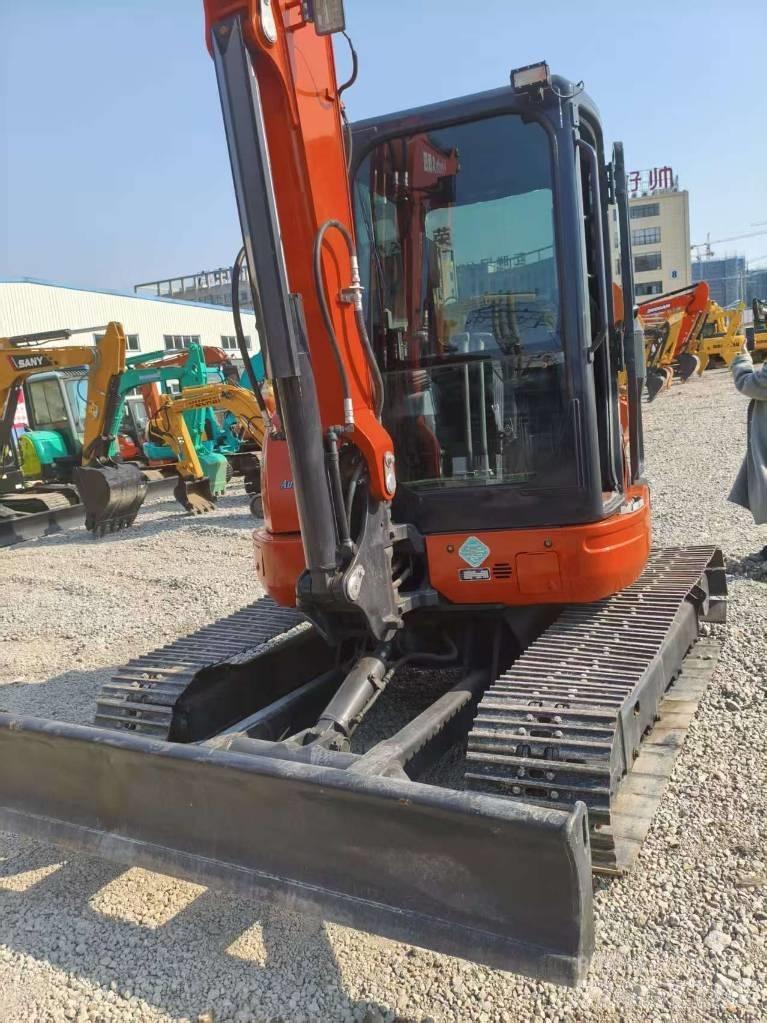 Kubota KX 061-3 Mini kotrók < 7t