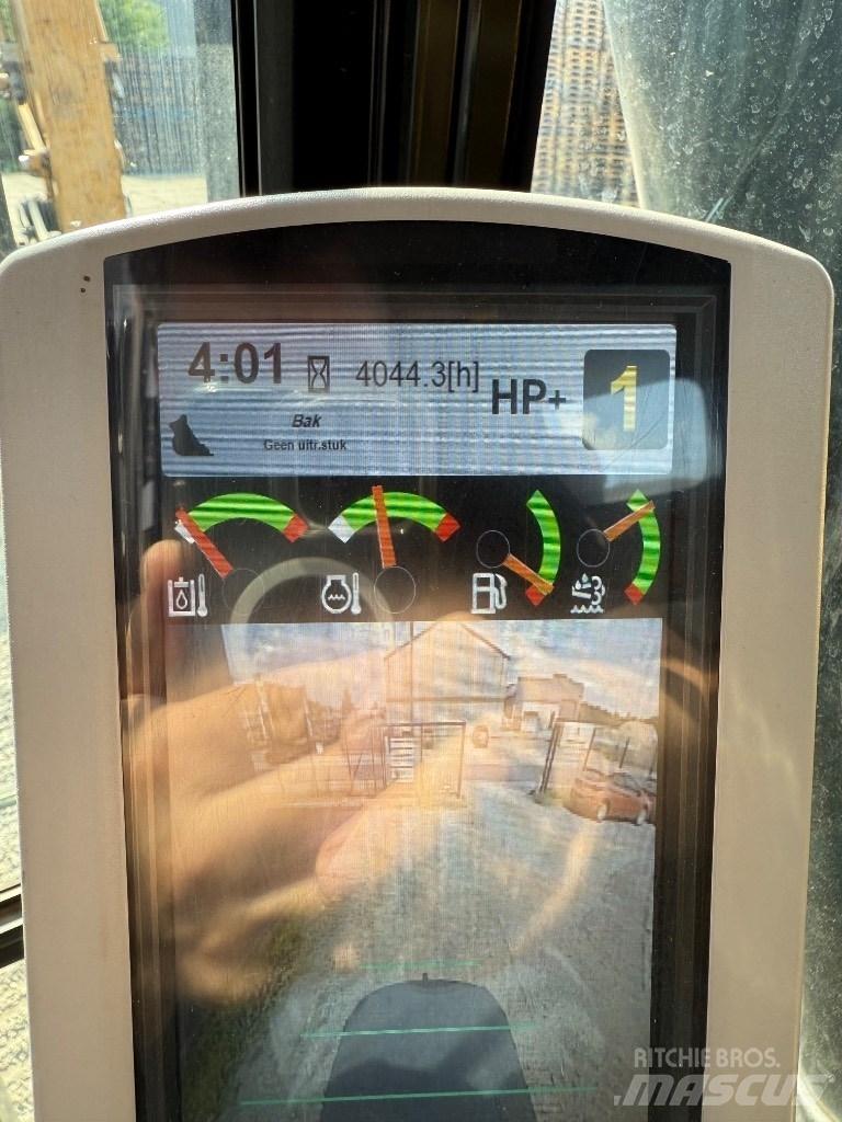 CAT 326 F L Lánctalpas kotrók