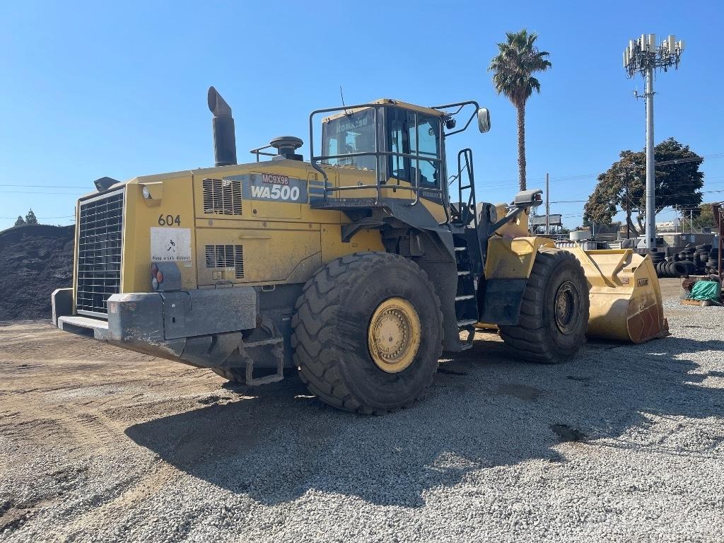 Komatsu WA 500-7 Gumikerekes homlokrakodók