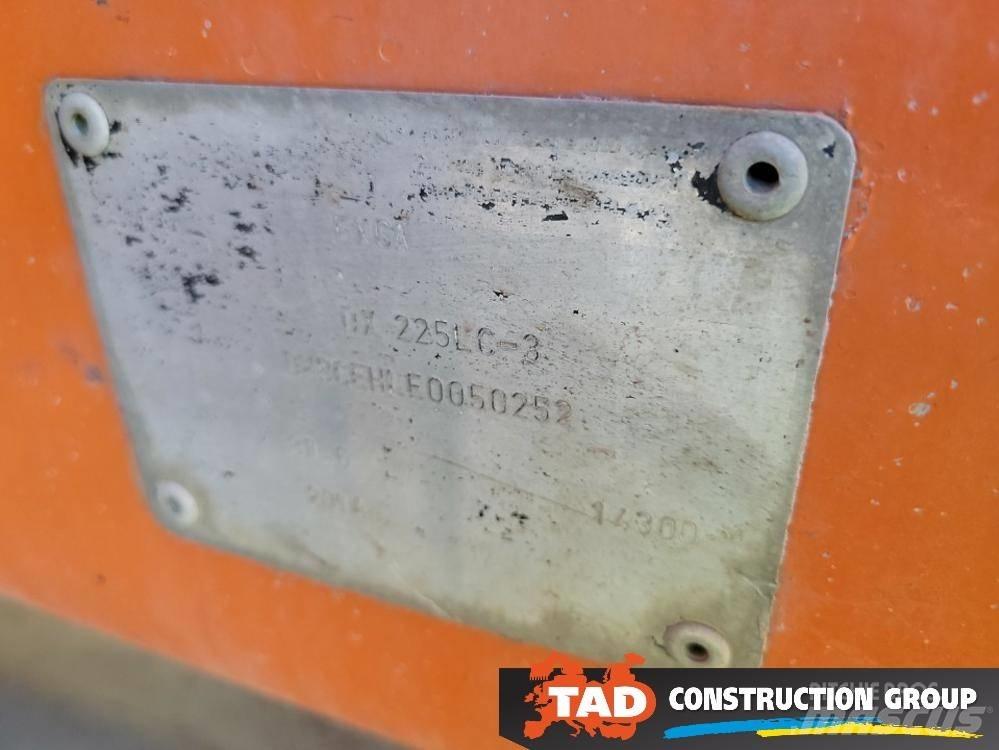 Doosan DX 225 LC-3 Lánctalpas kotrók