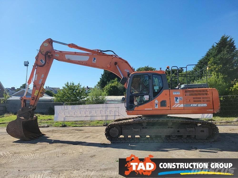 Doosan DX 225 LC-3 Lánctalpas kotrók