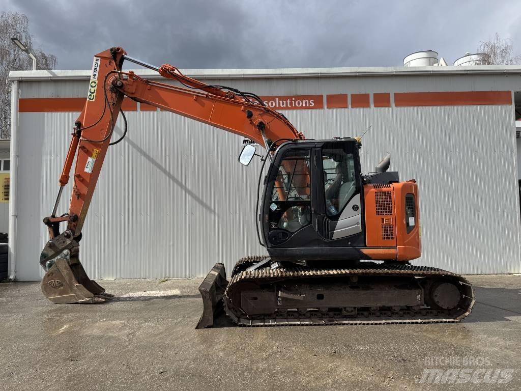 Hitachi ZX 135 US-6 Lánctalpas kotrók
