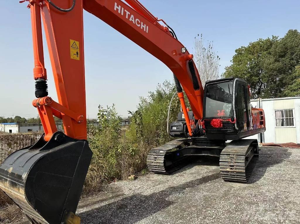 Hitachi ZX 200-6 Közepes (midi) kotrók 7 t - 12 t