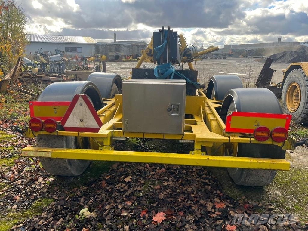 Lokomo AH132 Gréderek