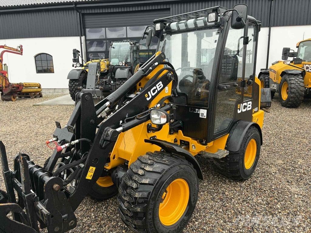 JCB 403 Gumikerekes homlokrakodók