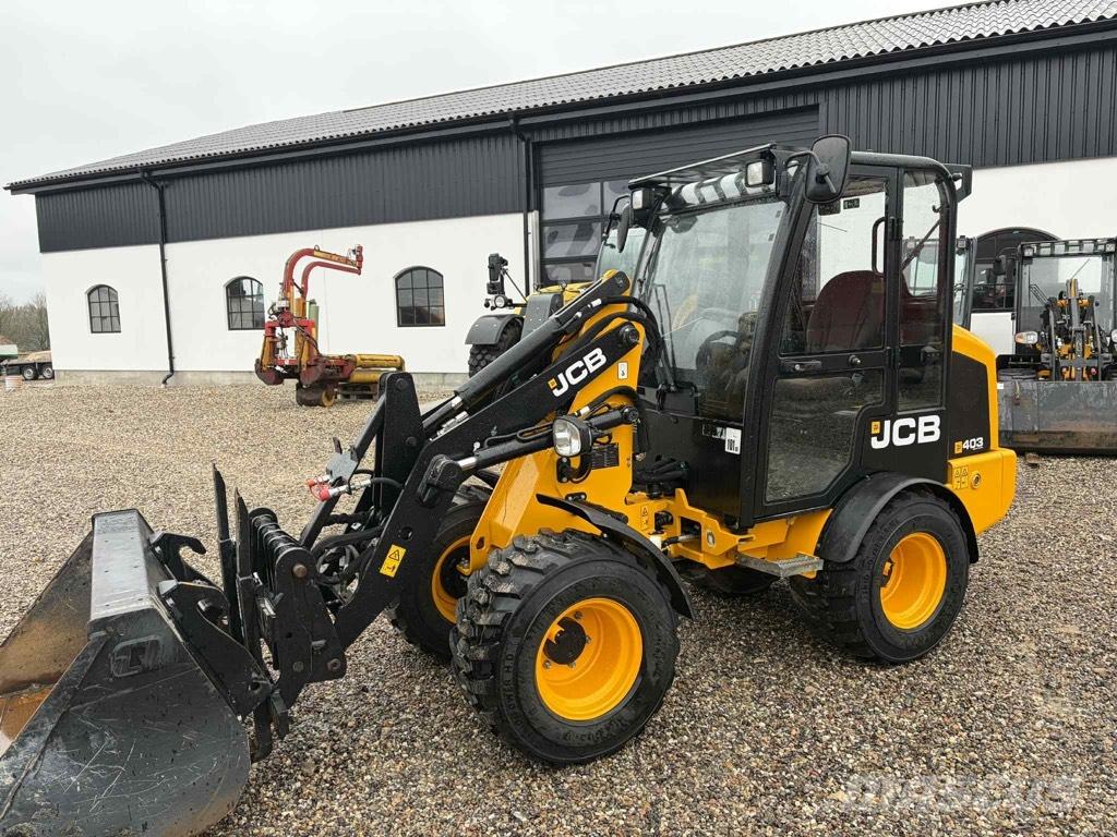 JCB 403 Gumikerekes homlokrakodók