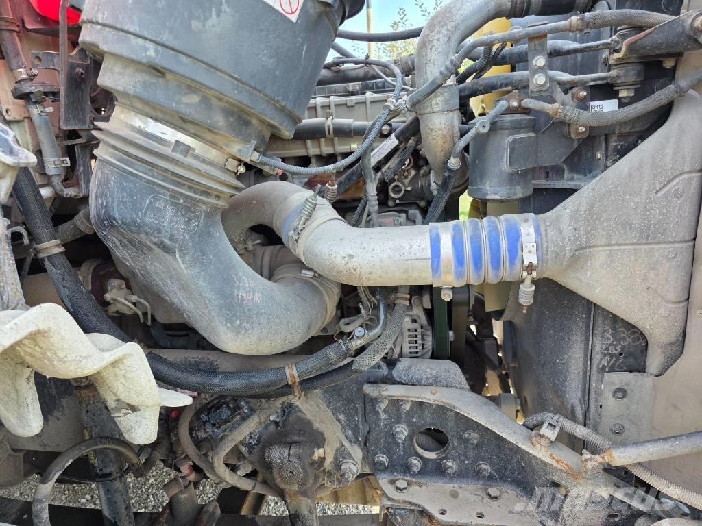 Western Star 4700 SB Nyergesvontatók