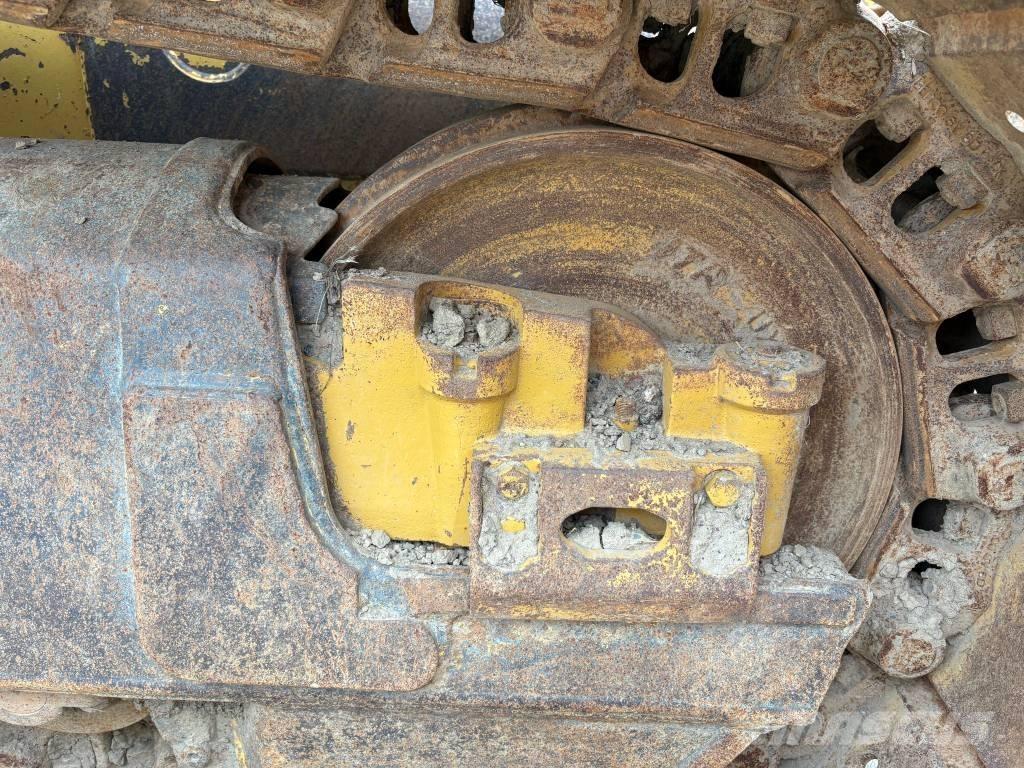 Komatsu D65PX-18 lánctalpas dózerek