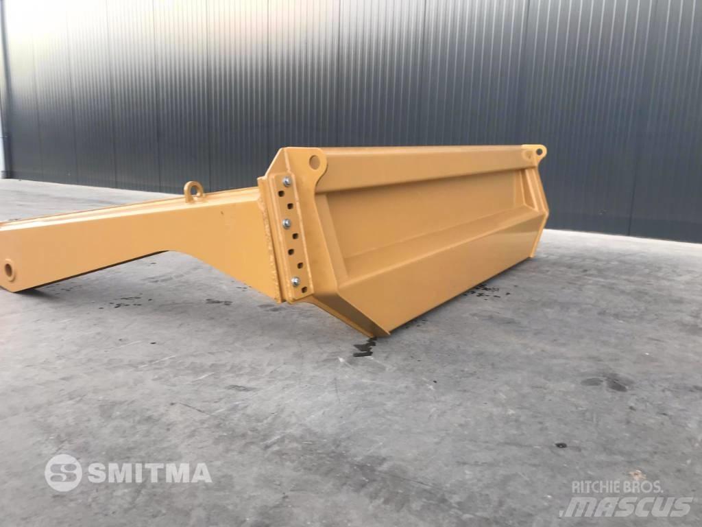 CAT 730 Tailgates