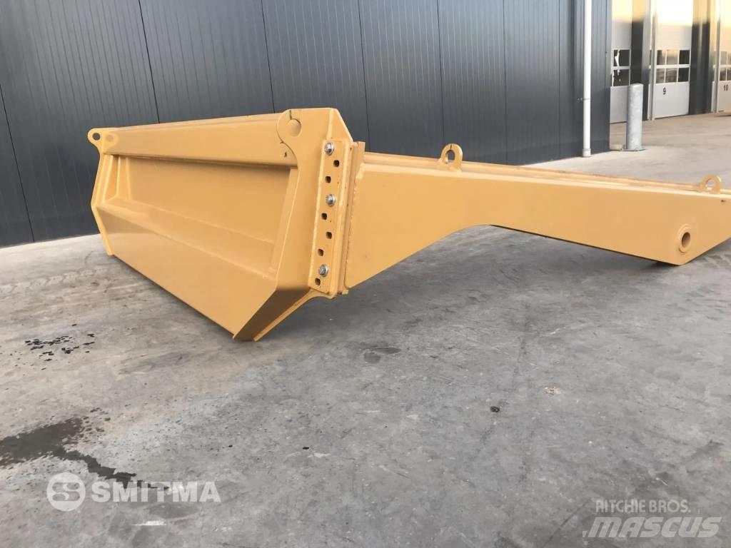 CAT 730 Tailgates