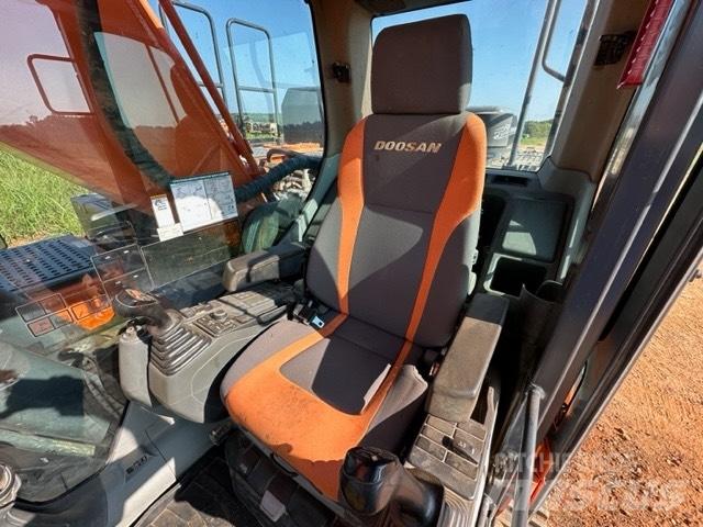 Doosan DX 350 LC-5 Lánctalpas kotrók