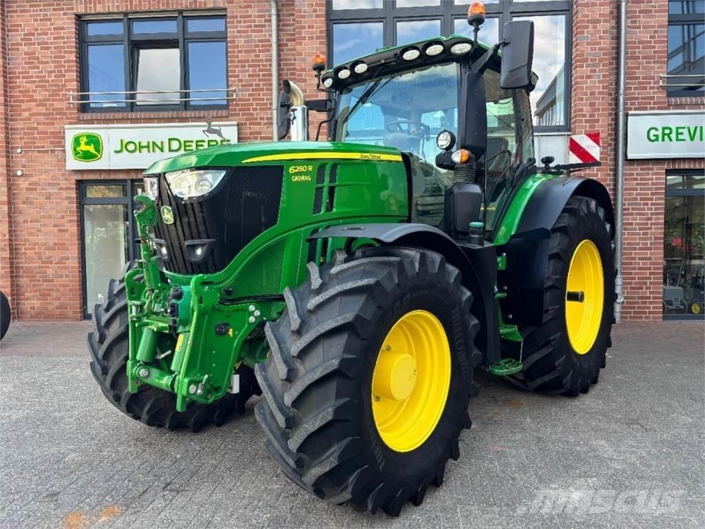 John Deere 6250R Traktorok