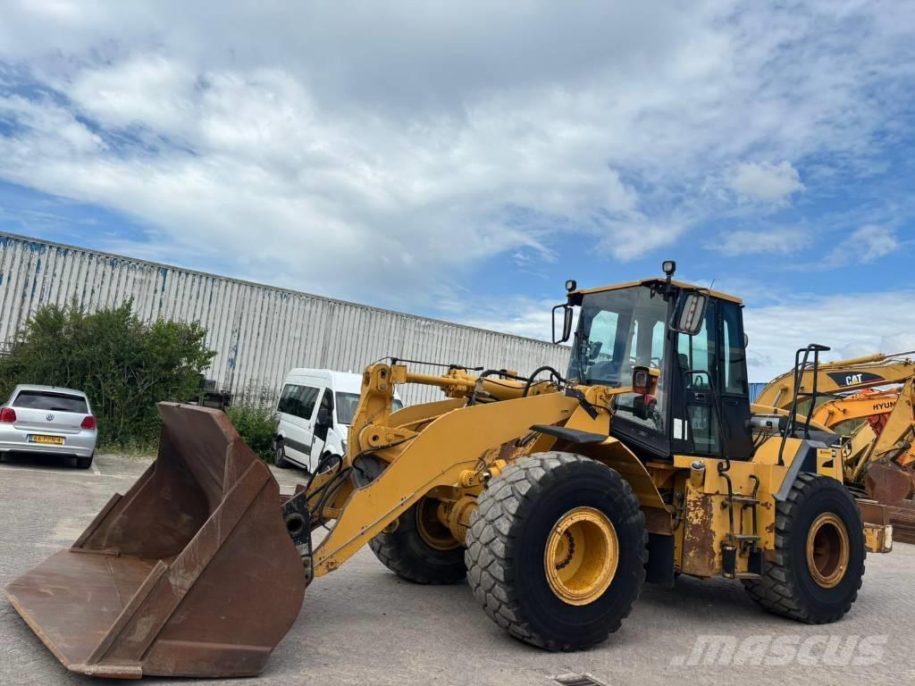 CAT 950 G Gumikerekes homlokrakodók
