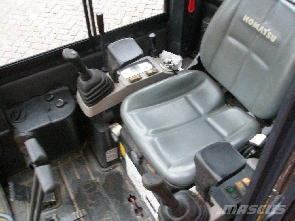 Komatsu PC16R-3HS Mini kotrók < 7t