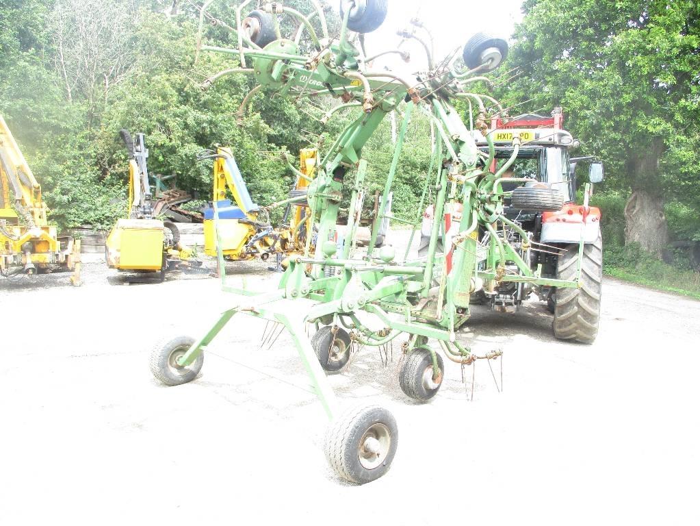 Krone KWT 10.50/8x7 Rendkészítő