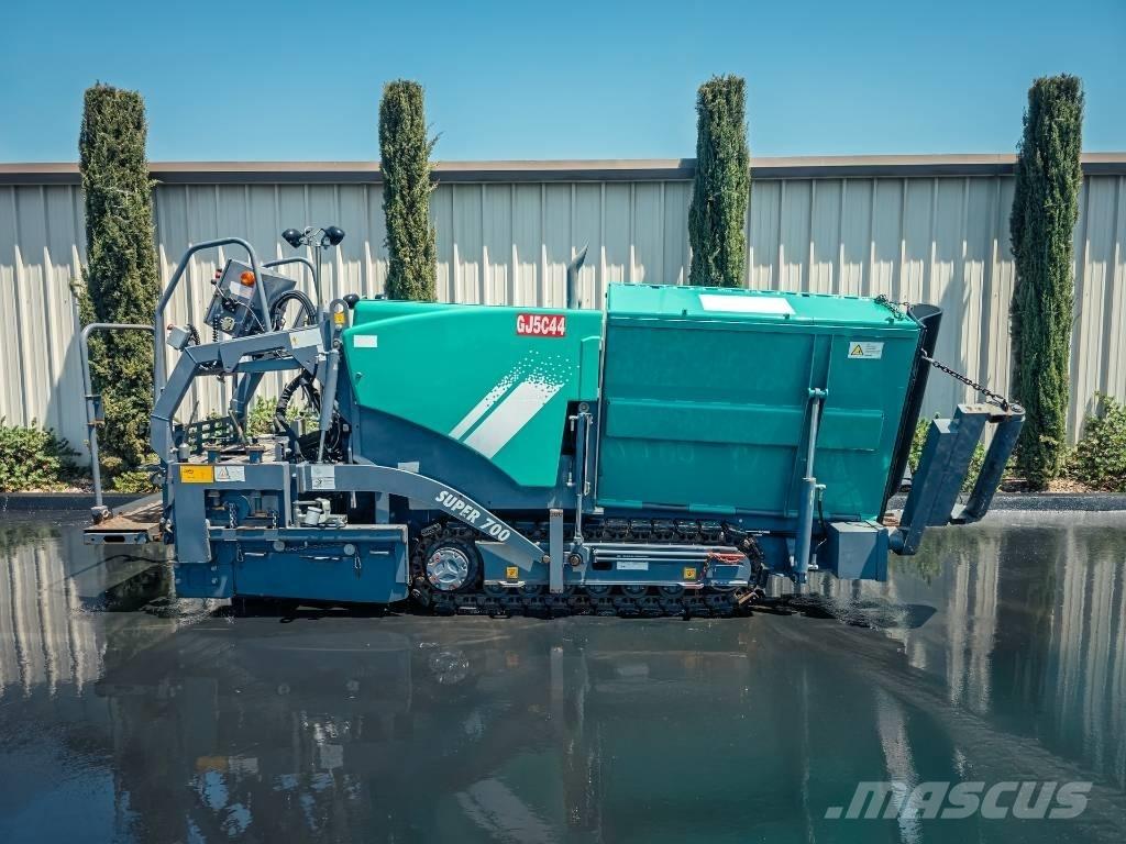 Vögele Super 700 Aszfalt terítõ gépek