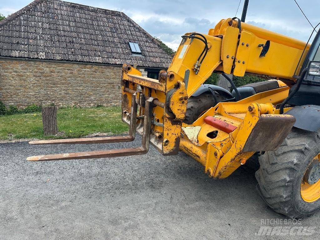 JCB 535-125 Teleszkópos rakodók