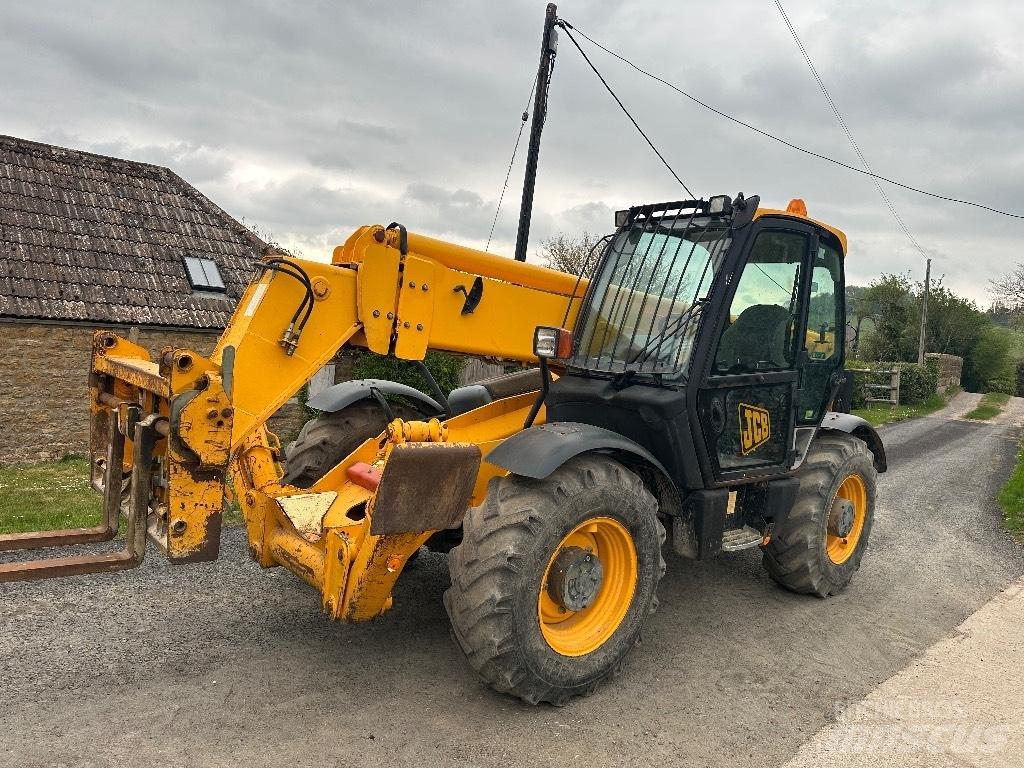 JCB 535-125 Teleszkópos rakodók