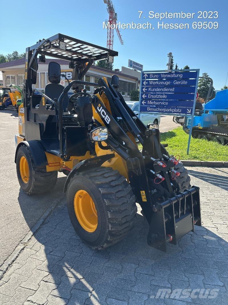 JCB 403E Elektro Gumikerekes homlokrakodók
