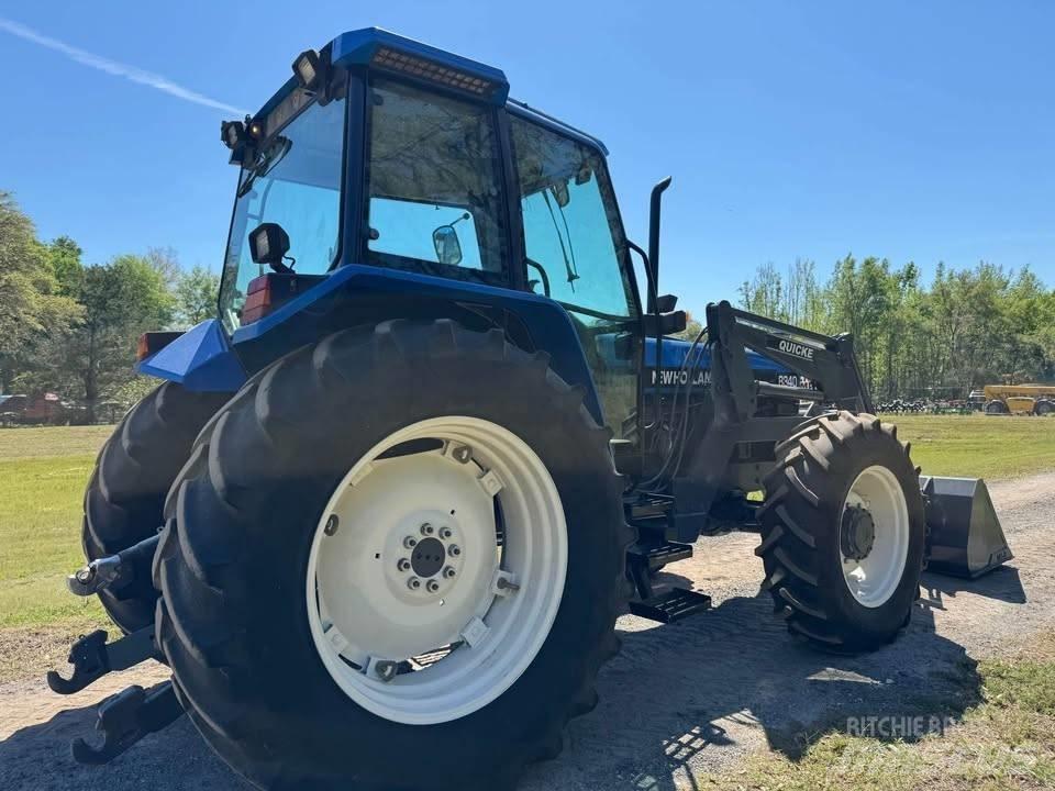 New Holland 8340 Traktorok