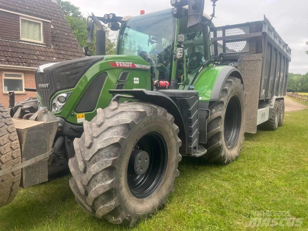 Fendt 722 Vario Traktorok