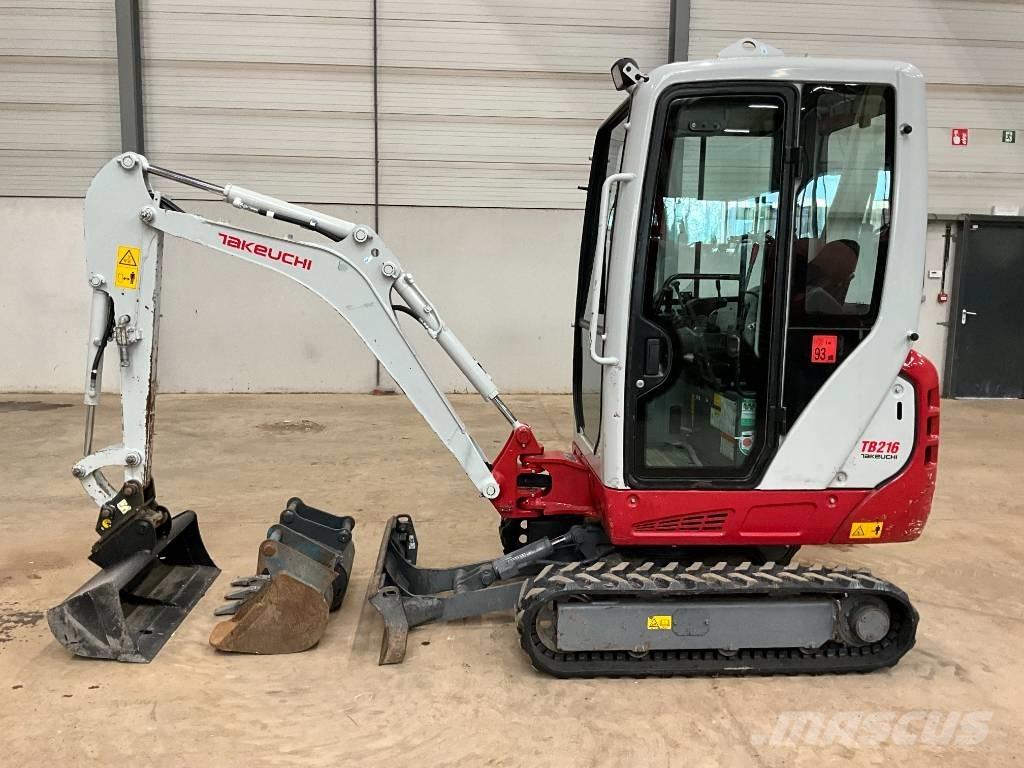 Takeuchi TB 216 Mini kotrók < 7t