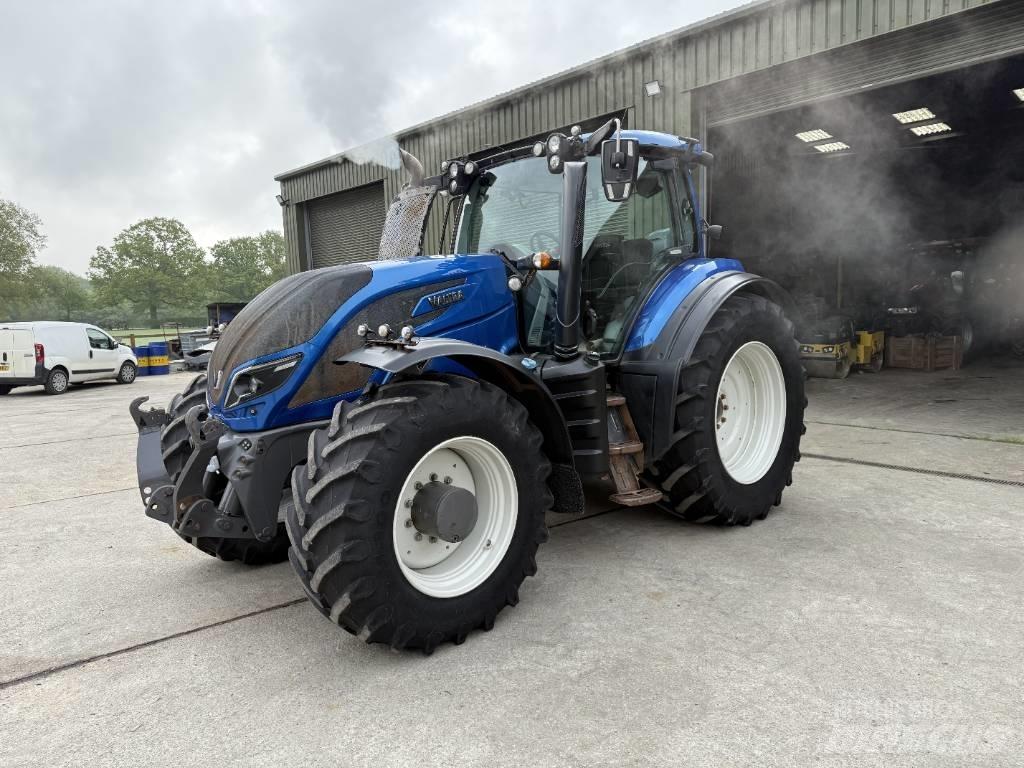 Valtra T 234 V Traktorok