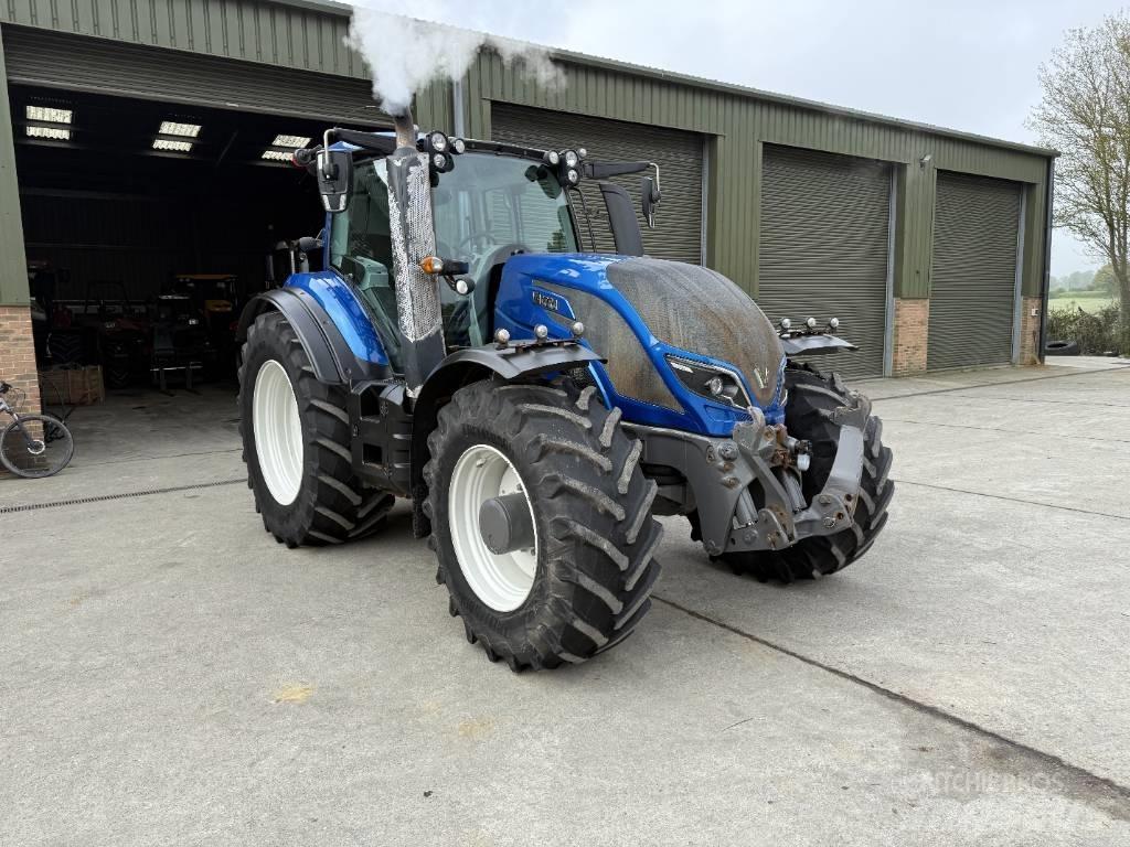 Valtra T 234 V Traktorok