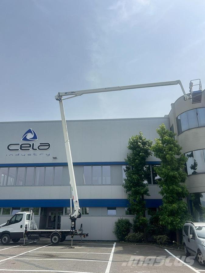 Cela DT 28 FE Egyéb felvonók és állványok