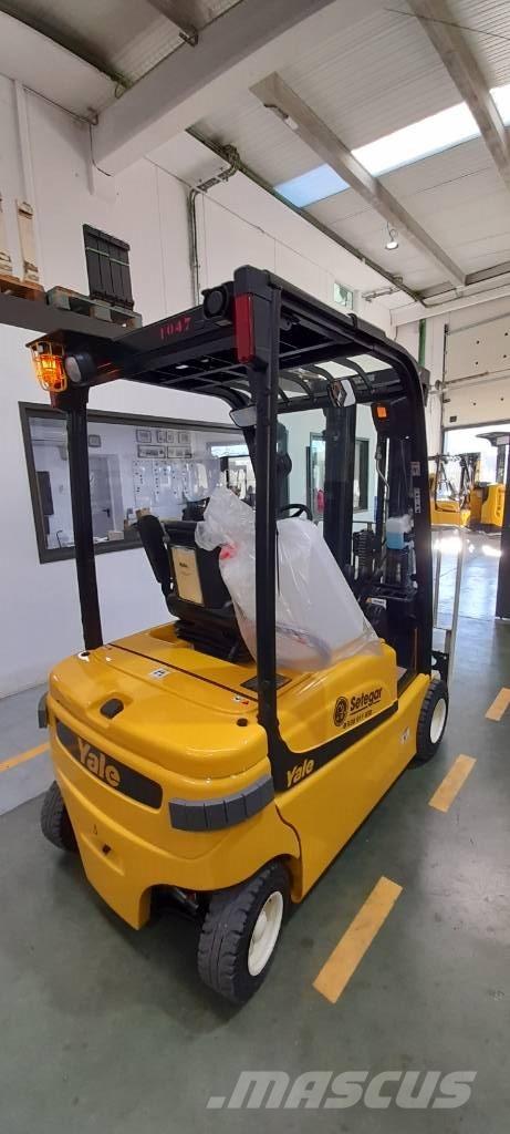 Yale ERP 18 VF LWB Elektromos targoncák