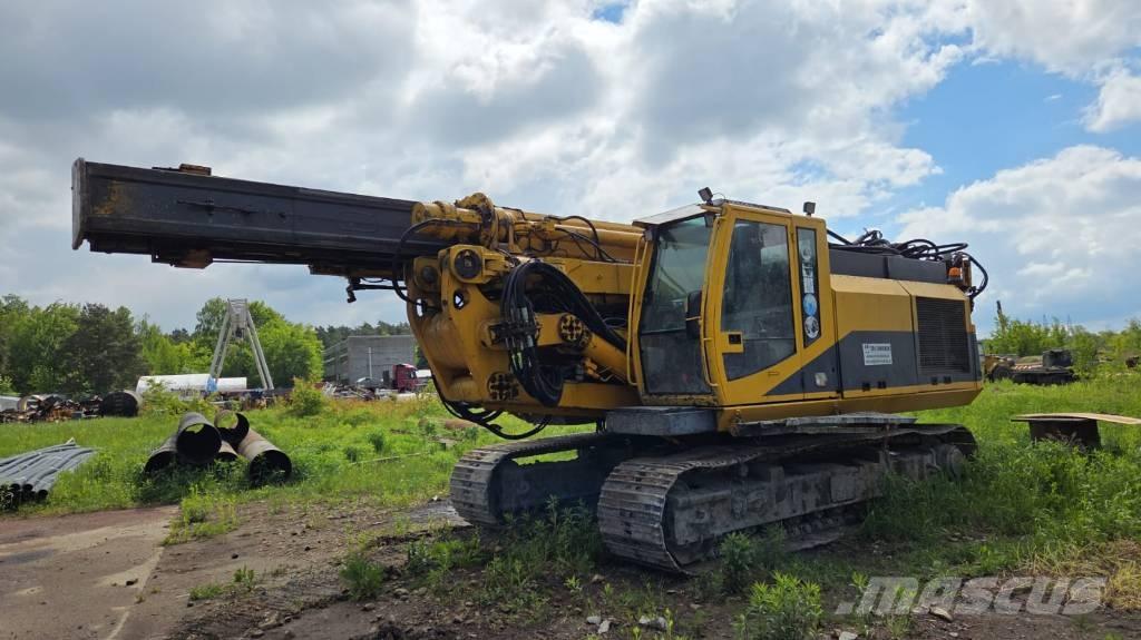 Bauer RTG 16T Vibrátoros cölöpverő