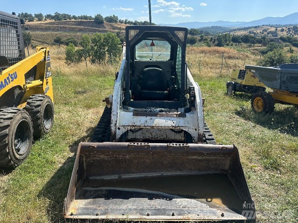 Bobcat T 190 Lánctalpas homlokrakodók