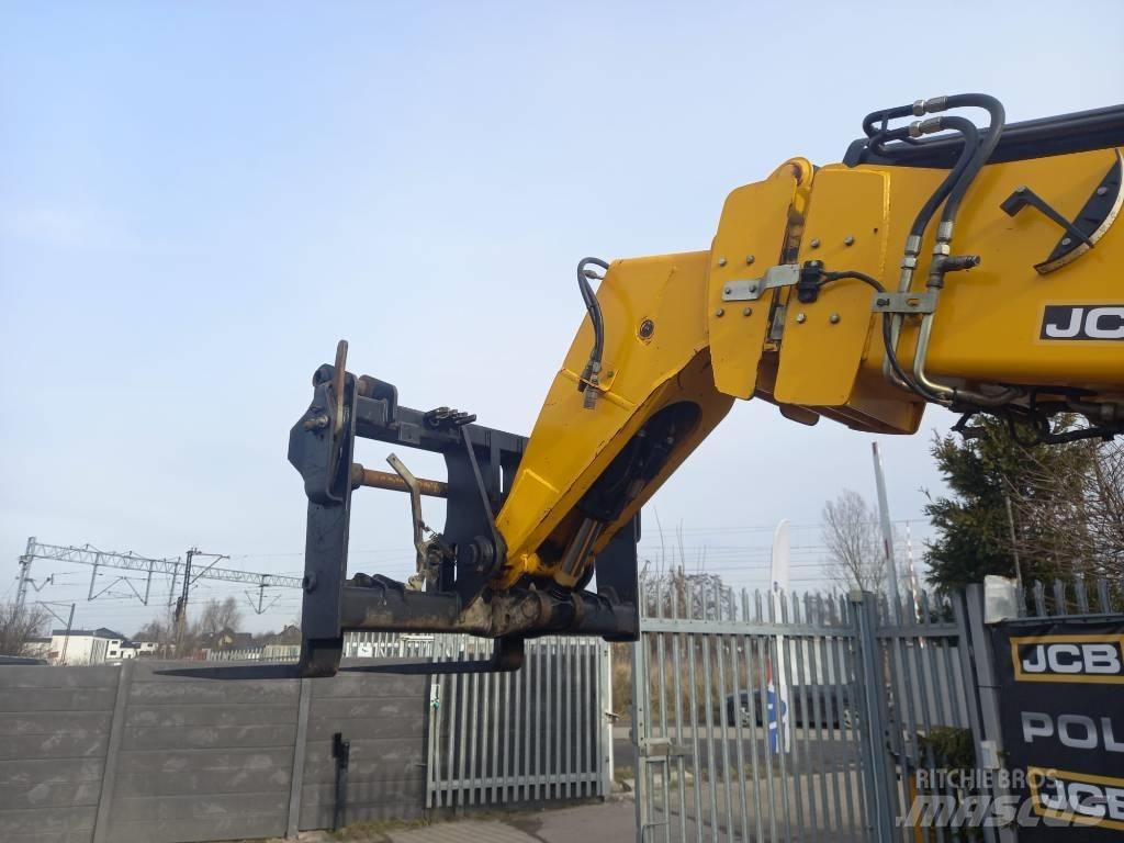 JCB 535-125 Teleszkópos rakodók
