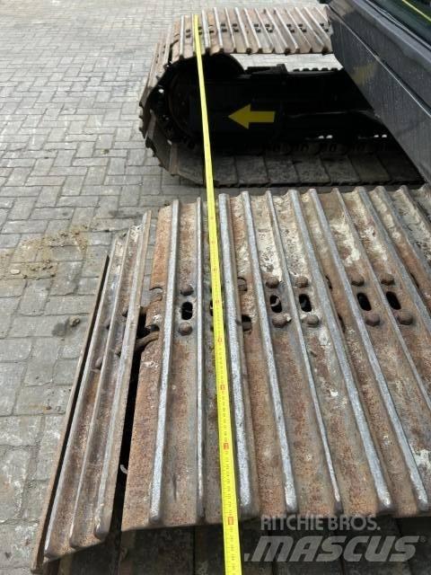 Hitachi Zaxis 130-3 Lánctalpas kotrók
