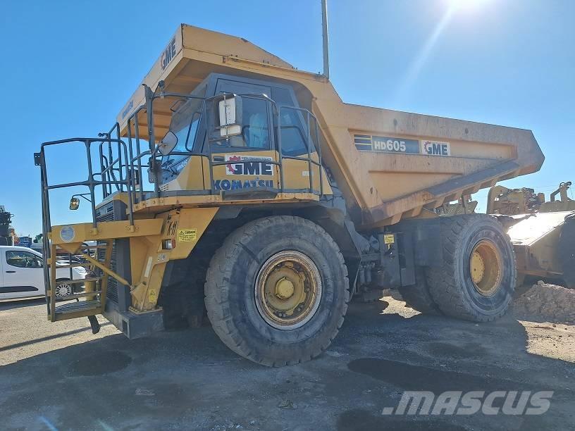 Komatsu HD605-7EO Nehézdömper