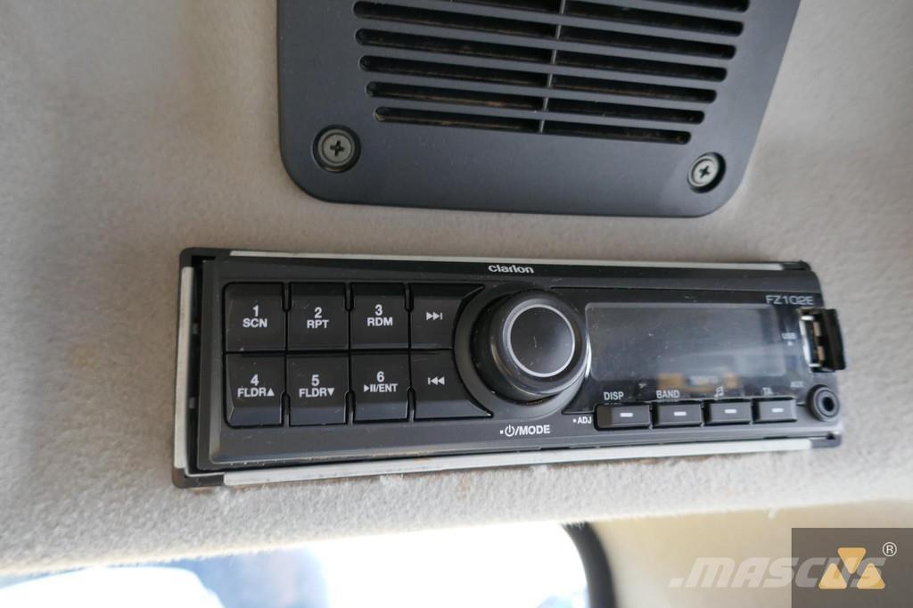 CAT 320FL Lánctalpas kotrók