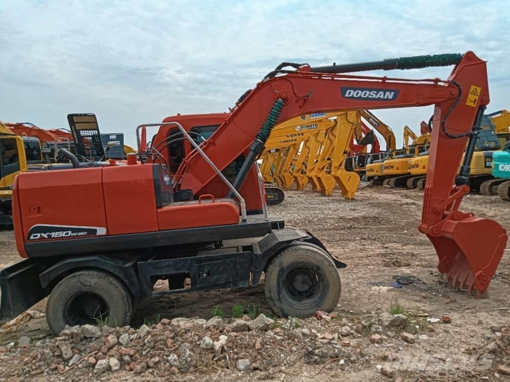Doosan DH 150 W-7 Lánctalpas kotrók