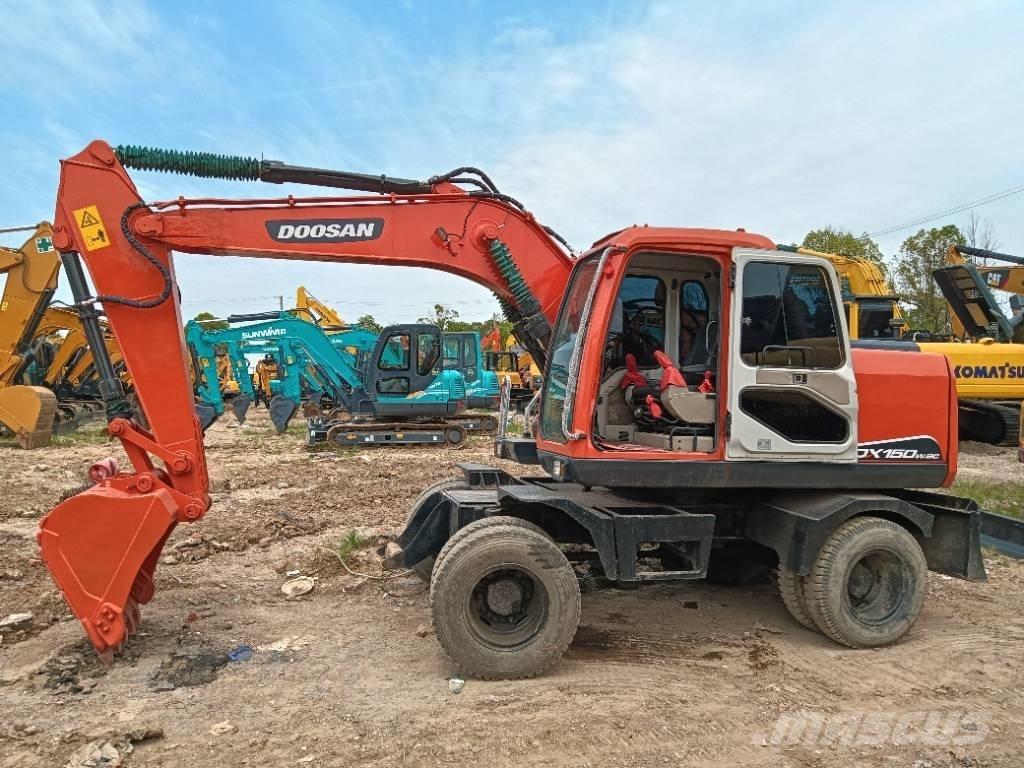 Doosan DH 150 W-7 Lánctalpas kotrók