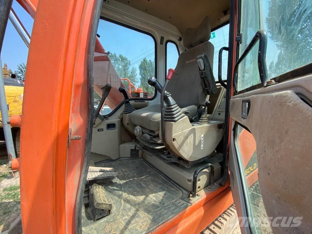 Doosan DH80 Lánctalpas kotrók