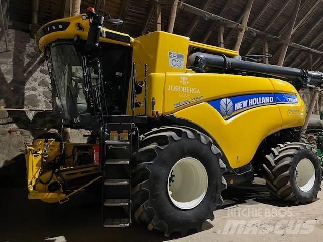 New Holland CR 10.90 Kombájnok
