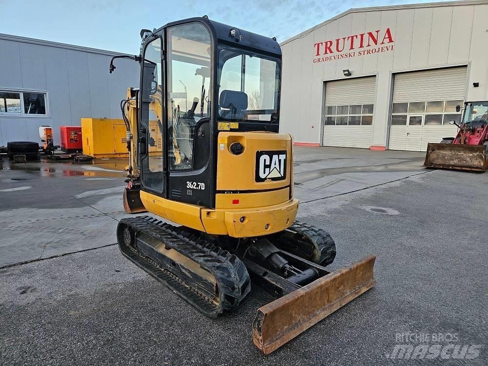 CAT 302.7 D CR Mini kotrók < 7t