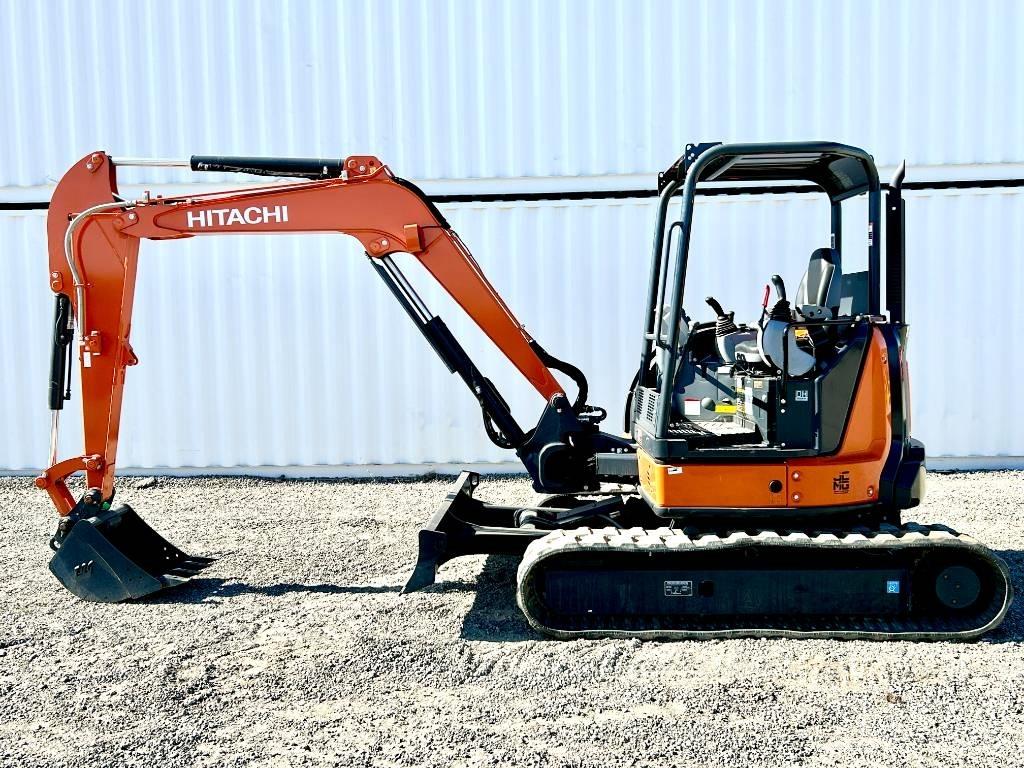 Hitachi ZX 50 U-5 N Mini kotrók < 7t