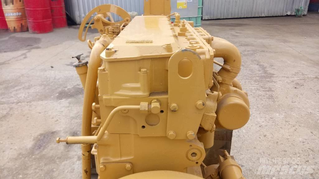CAT D 6 M Motorok