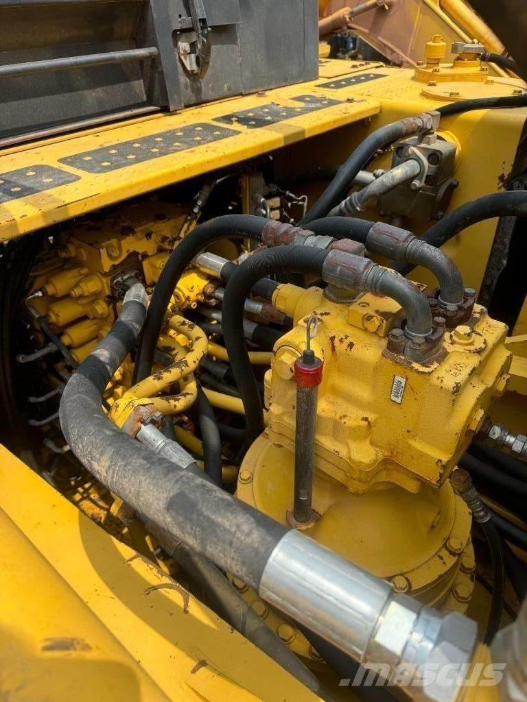 Komatsu PC 400-8 Lánctalpas kotrók