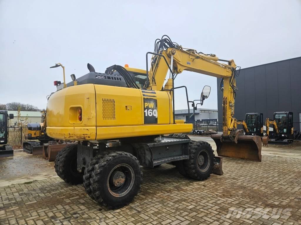 Komatsu PW 160-7E0 Gumikerekes kotrók