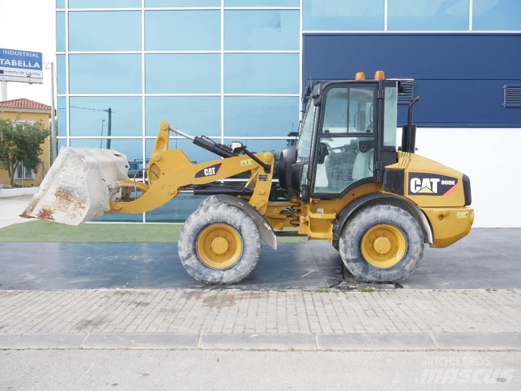 CAT 908 H Gumikerekes homlokrakodók
