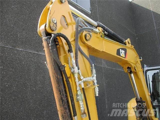 CAT 305.5 Mini kotrók < 7t