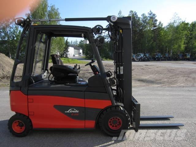 Linde E25L Elektromos targoncák