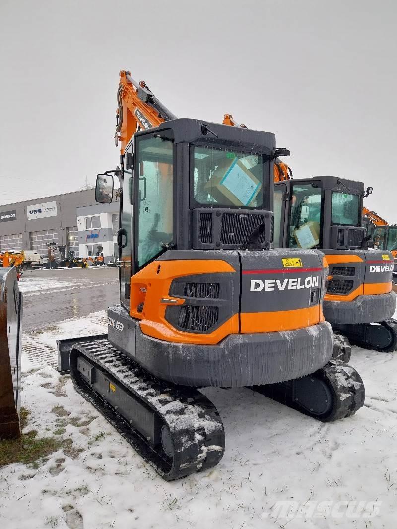 Develon DX63-7 Mini kotrók < 7t