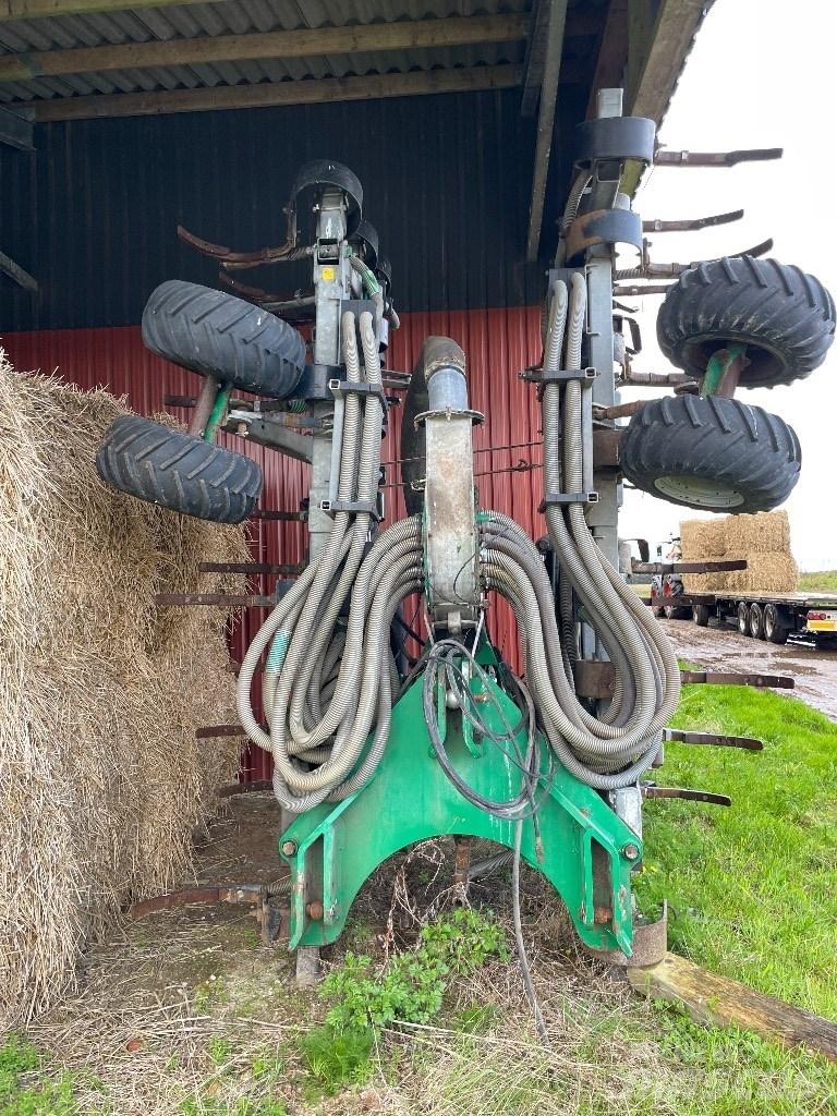 Samson CMX 8.6 Poranyag tartályos